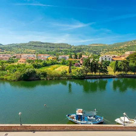 The Enchanting Sunset 公寓 博萨